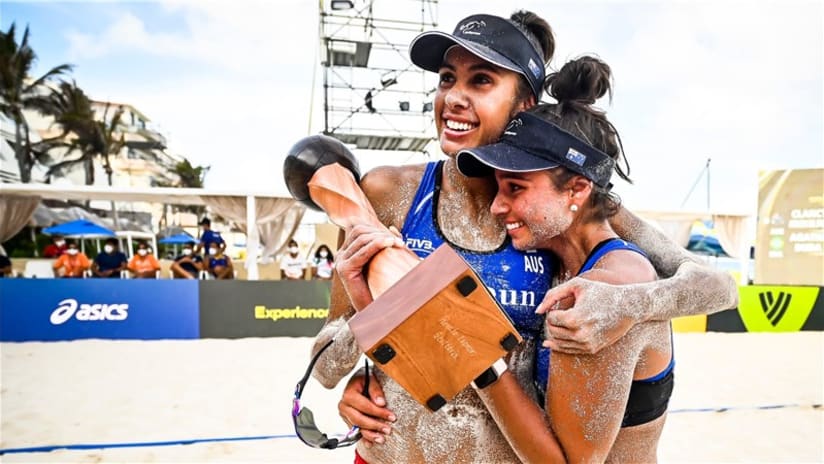 Taliqua Clancy & Mariafe Artacho del Solar (AUS) in Cancun, Mexico